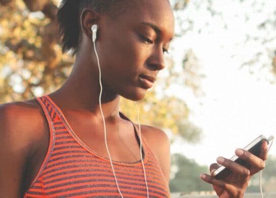 10 Ways Music Can Make or Break Your Workout !