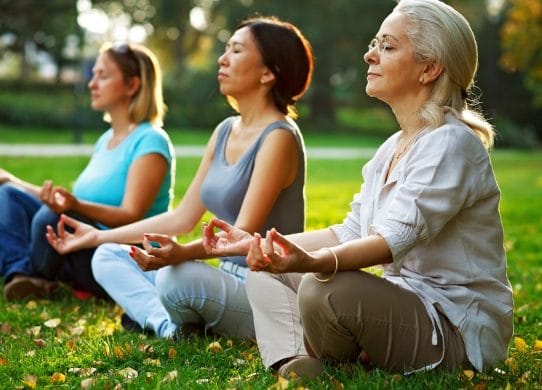 How To Practice Mindfulness For Health & Wellness