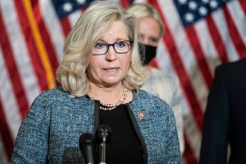 'I will not sit back' In fiery speech, Rep. Liz Cheney calls Trump a 'threat' !