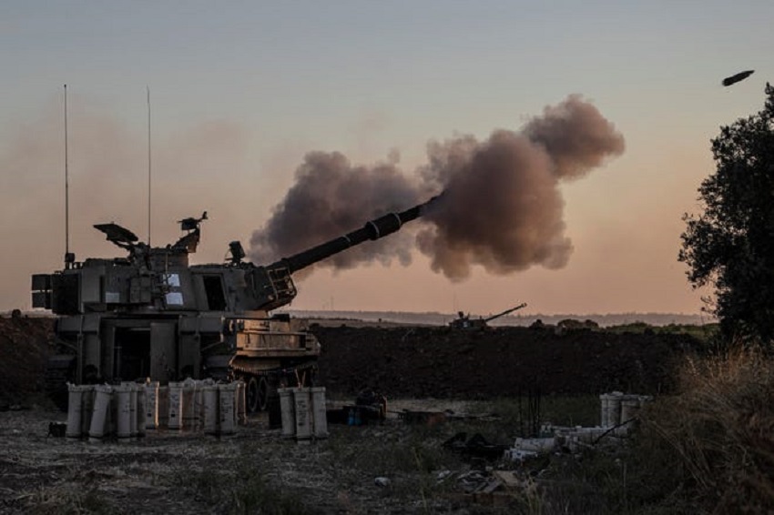 Israel, Hamas agree to cease-fire after hundreds killed in Gaza !