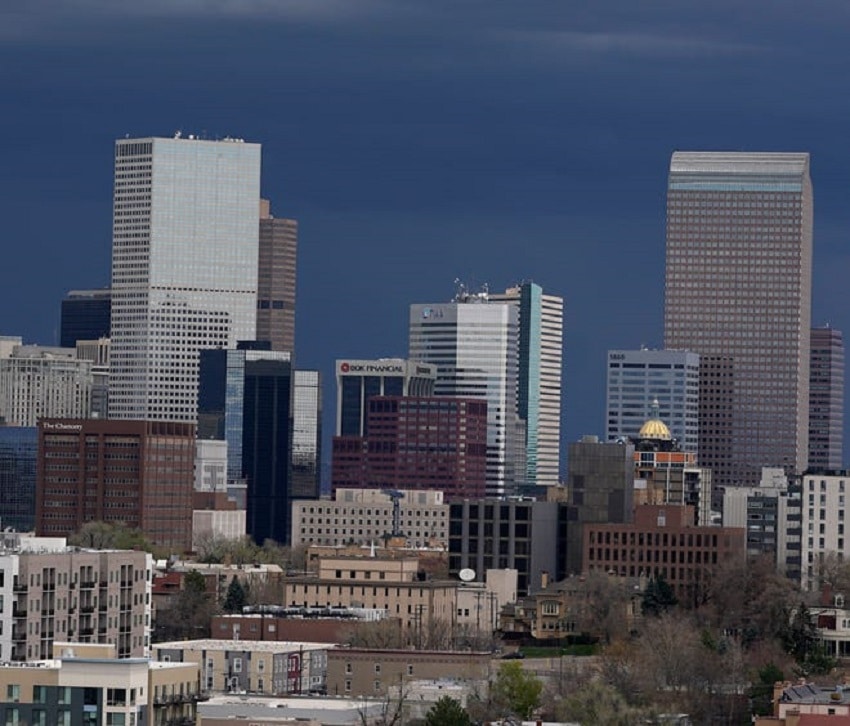 Two weather systems bring threat of flash flooding, drastic temperature changes across US !