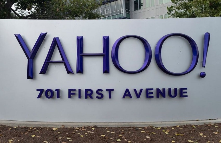 Verizon sells Yahoo and AOL as part of $5 billion deal !