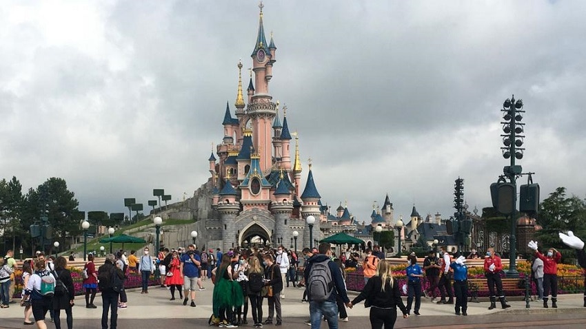 'We have waited so long for this' Disneyland reopens after 412 days !