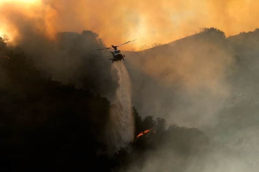 Wildfire near Los Angeles grows to 1,325 acres; arson suspect detained, authorities say !